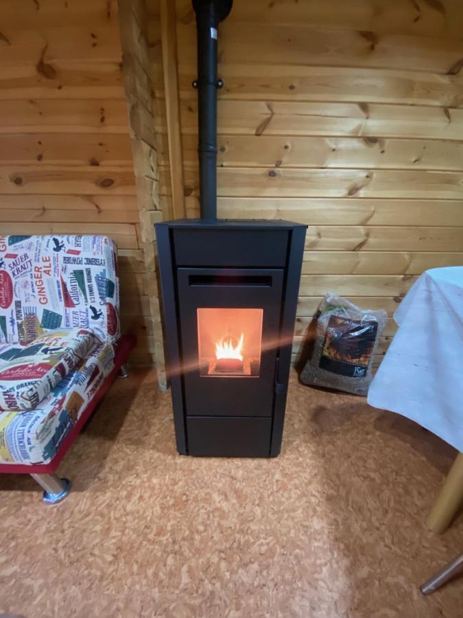 Bungalow & Camping Fuente De Regrustan Graus Bagian luar foto
